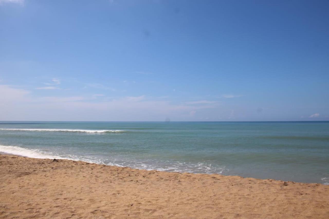 Happy Cocos Beach House 와스카두와 외부 사진